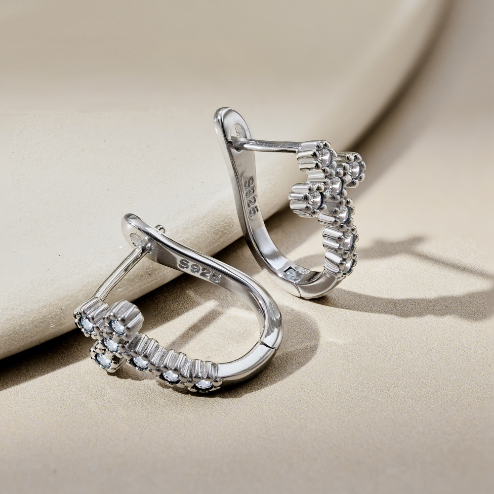 Aretes Huggies Cruz