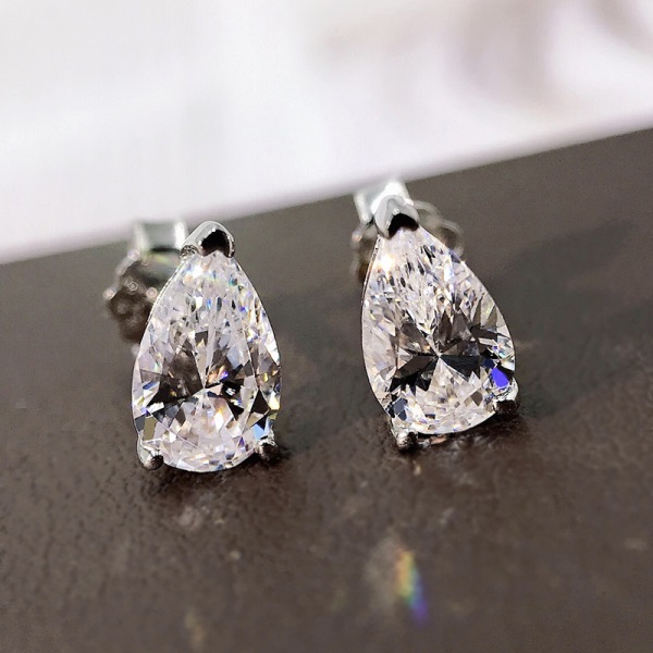 ARETES CIRCONIA GOTA