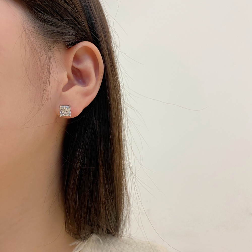ARETES CIRCONIA 6mm CUADRADA